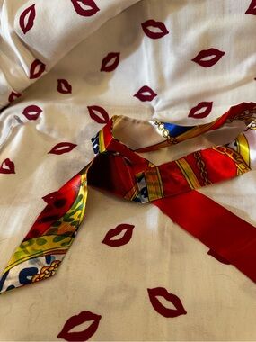 Silk-Feel Red Patterned bag scarf